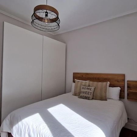 Cozy Apartment In The City Center By Aloha Bilbao Bagian luar foto